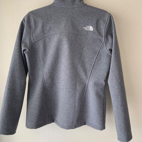 LIKE NEW! North Face Apex Bionic Jacket Gray Size Medium - Picture 6 of 15